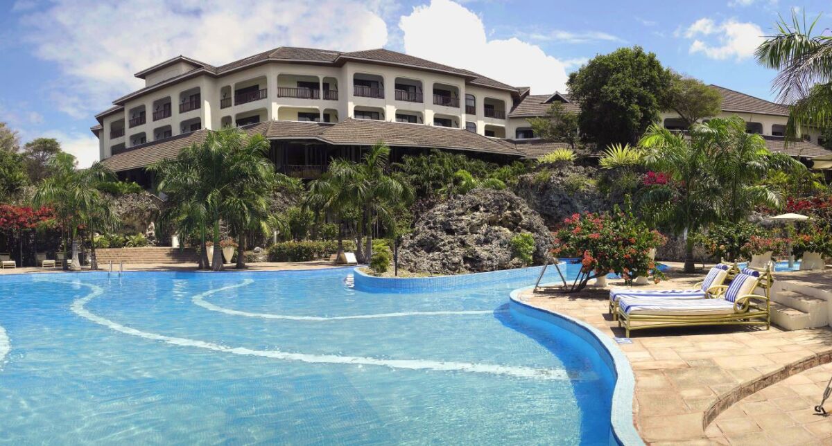 Diani Reef Beach Resort & Spa